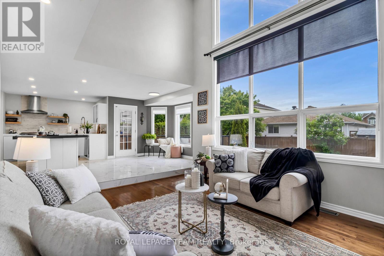 3728 Mountain Meadows Crescent
