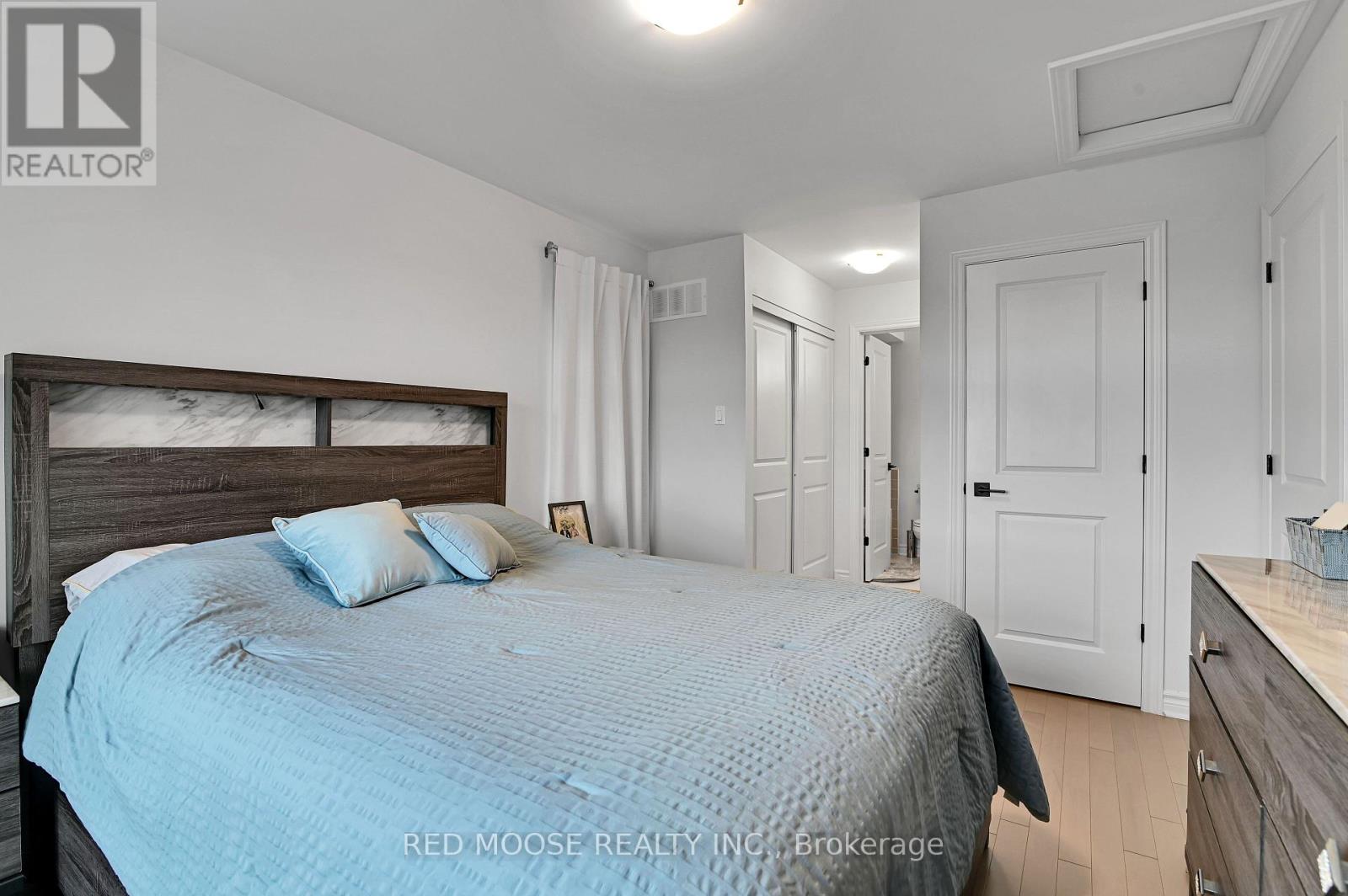 877 Couloir Road