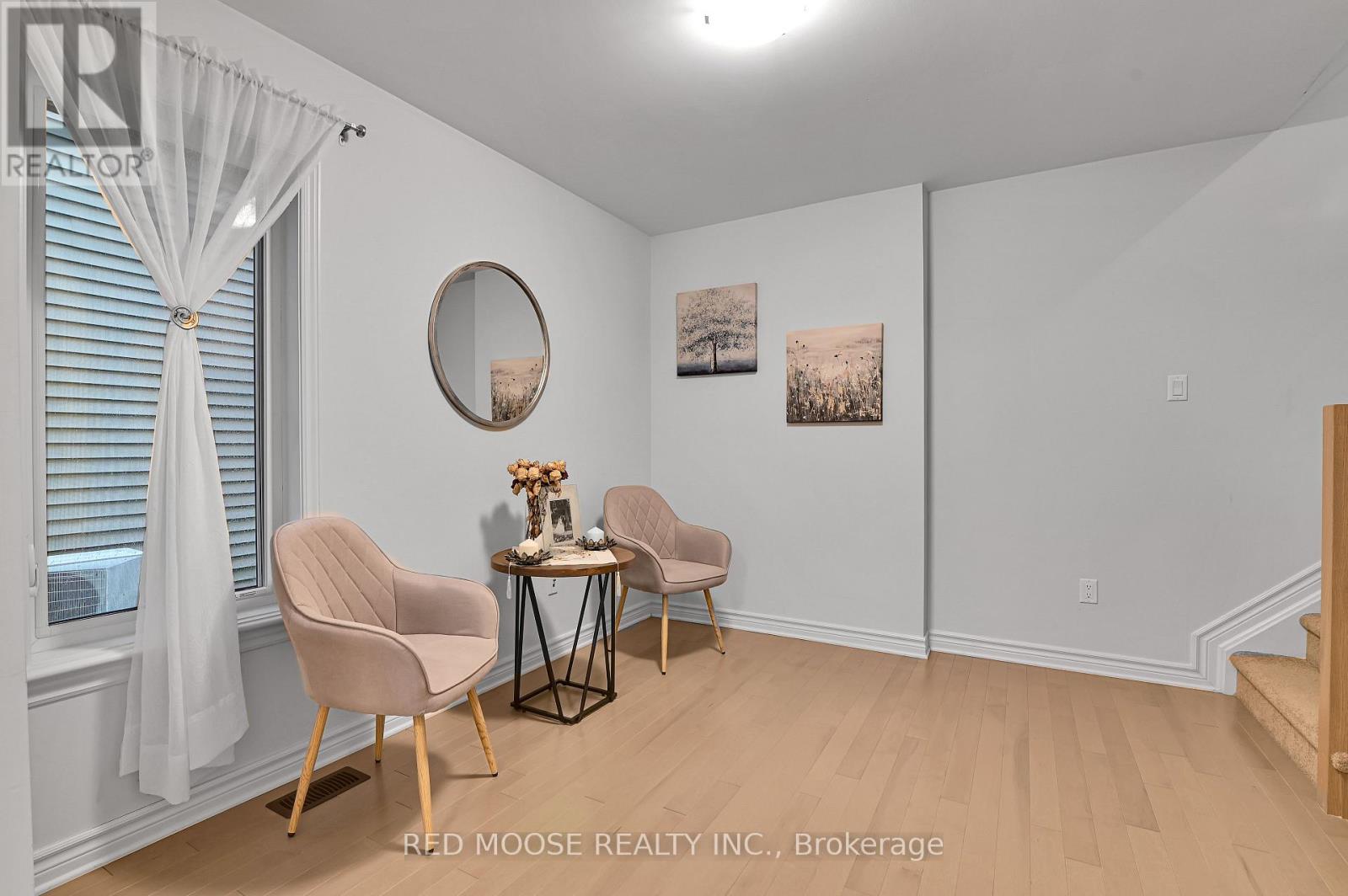 877 Couloir Road