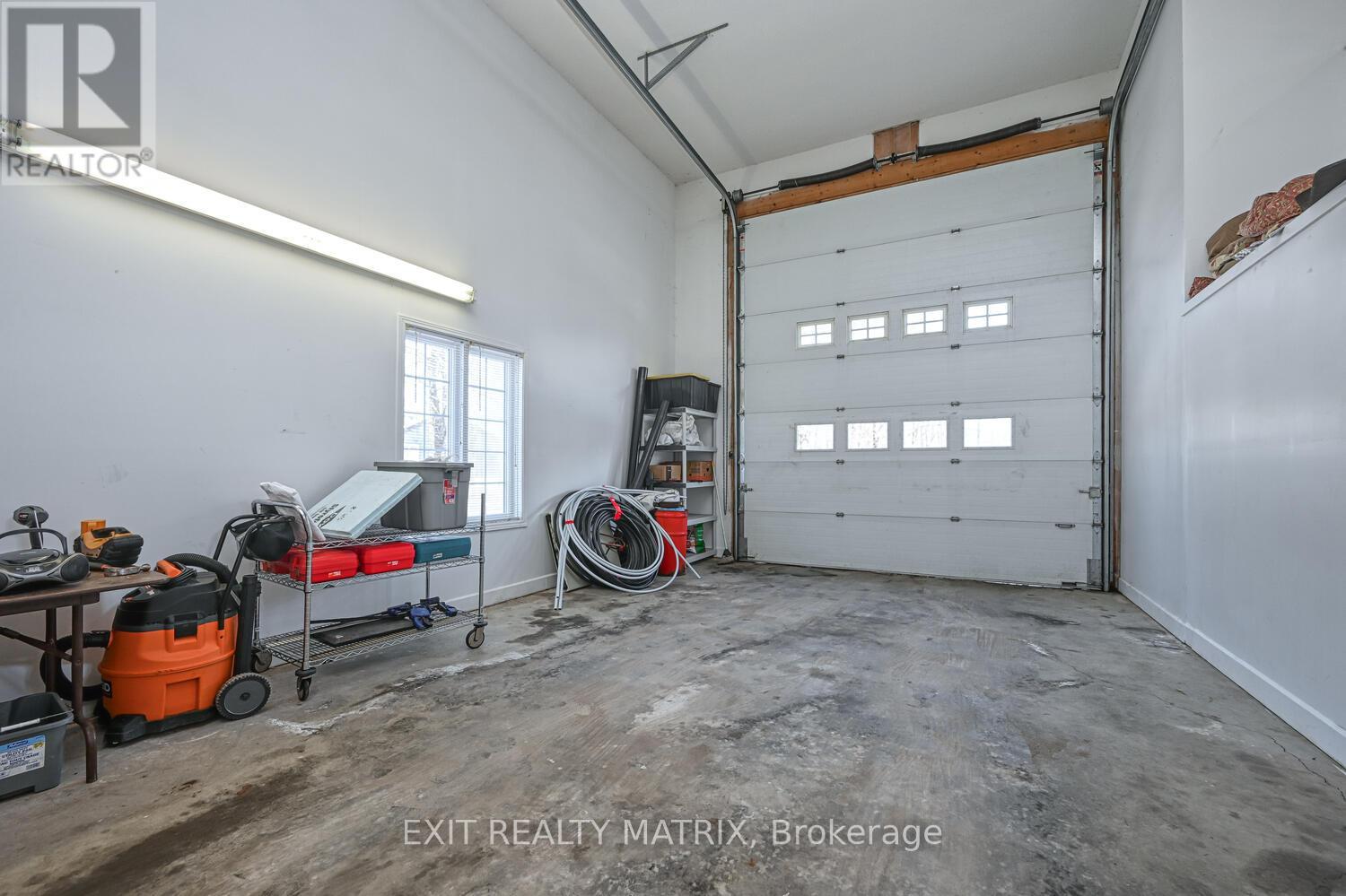 2573 Mitchell Street