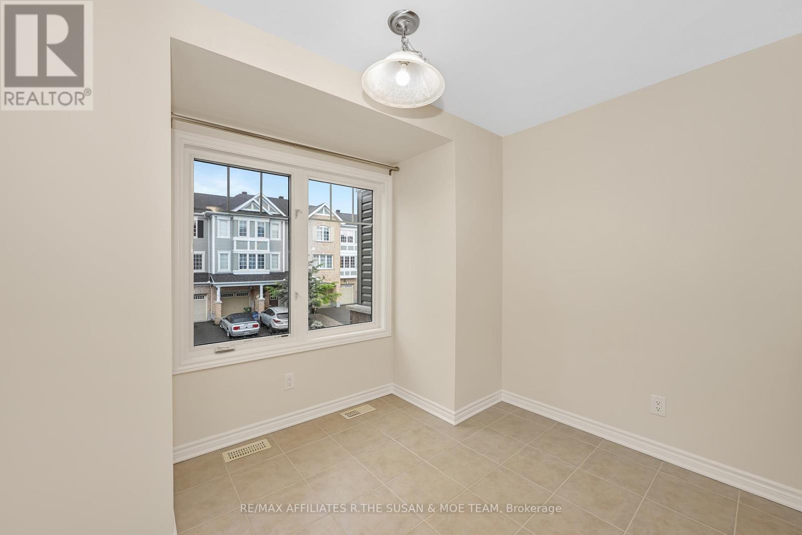 503 Coldwater Crescent
