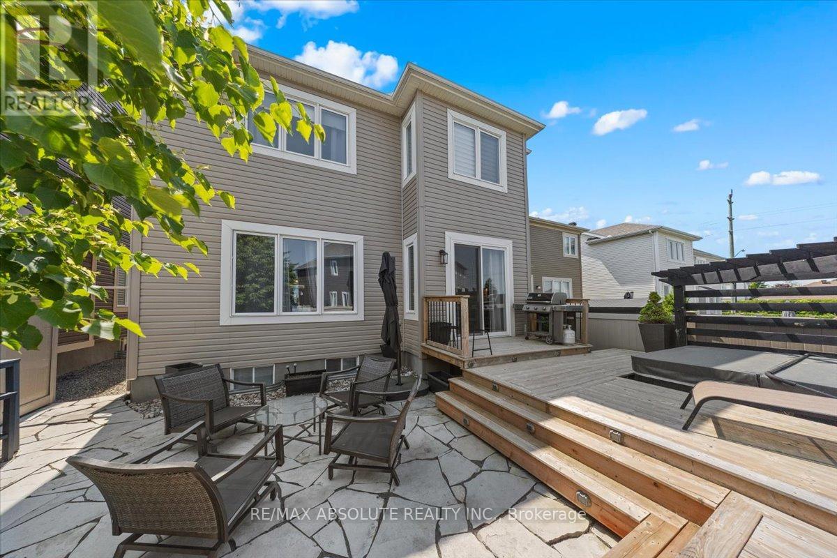 778 Rosehill Avenue
