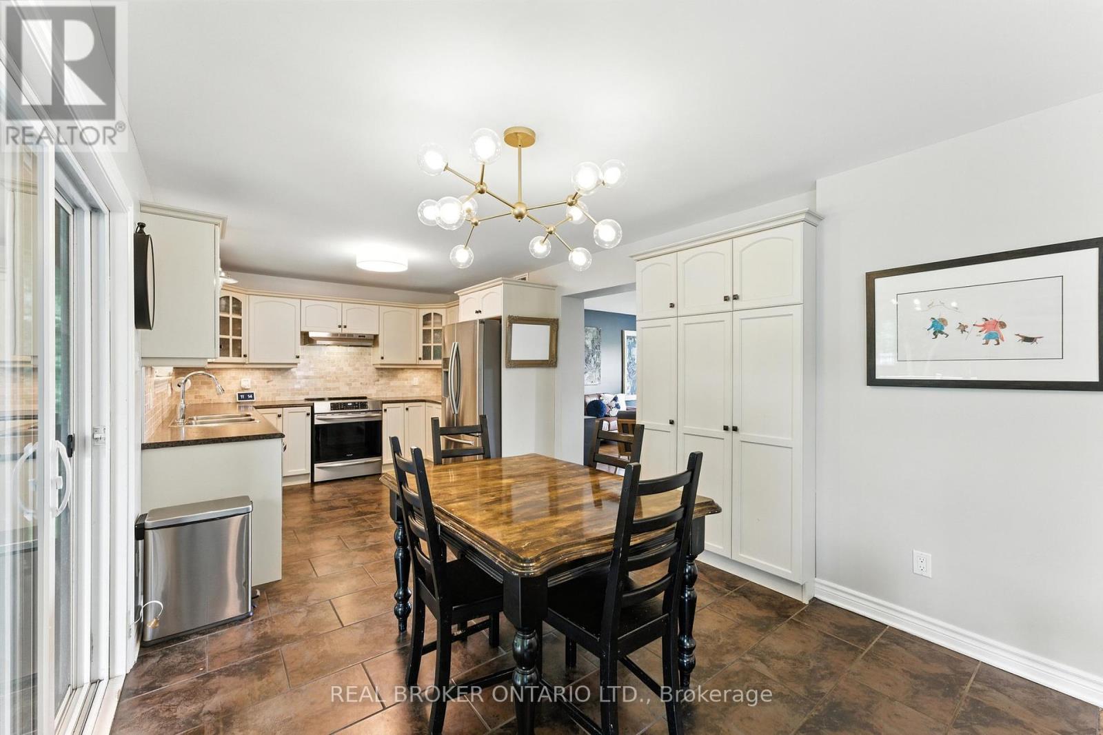 1768 Coleman Crescent