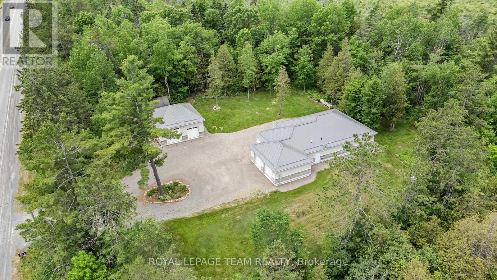 4517 Roger Stevens Drive