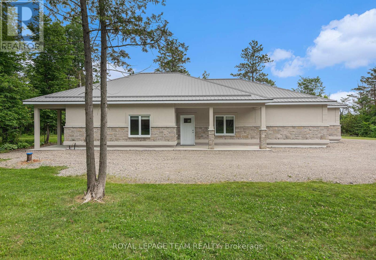 4517 Roger Stevens Drive