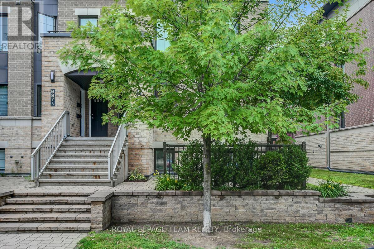 695a Sue Holloway Drive