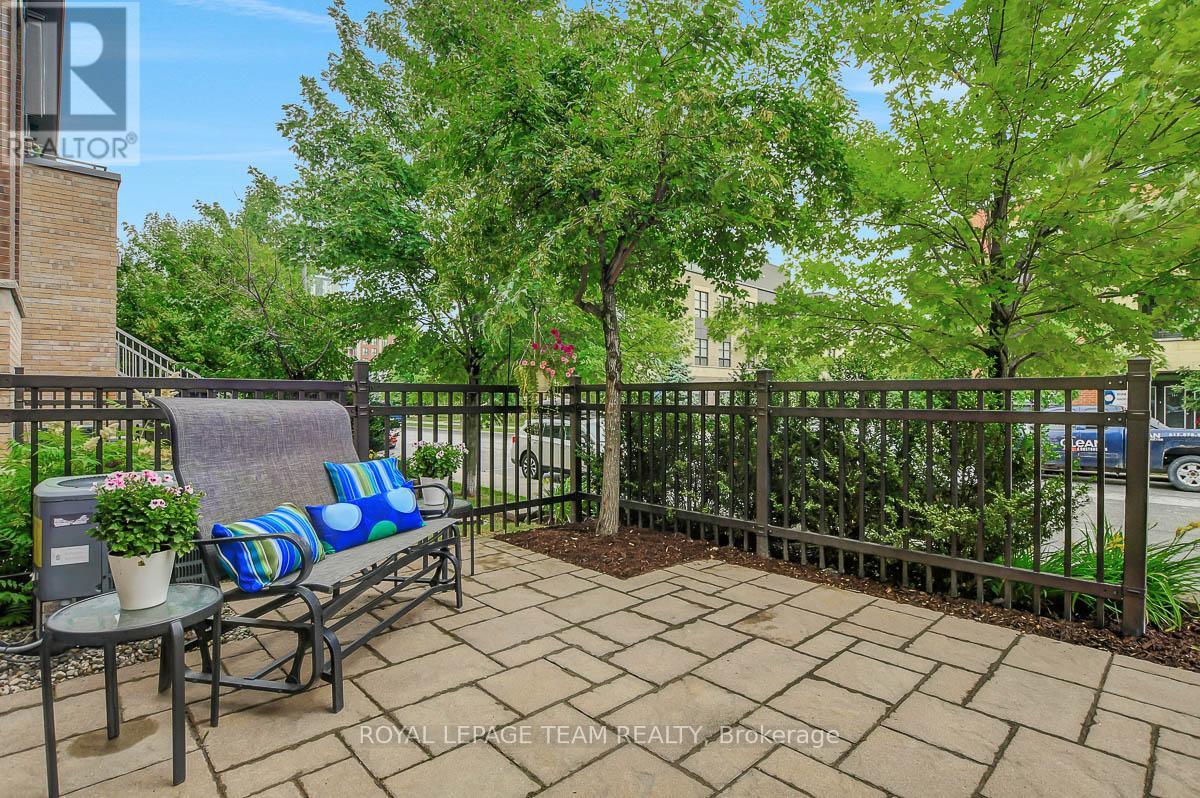 695a Sue Holloway Drive