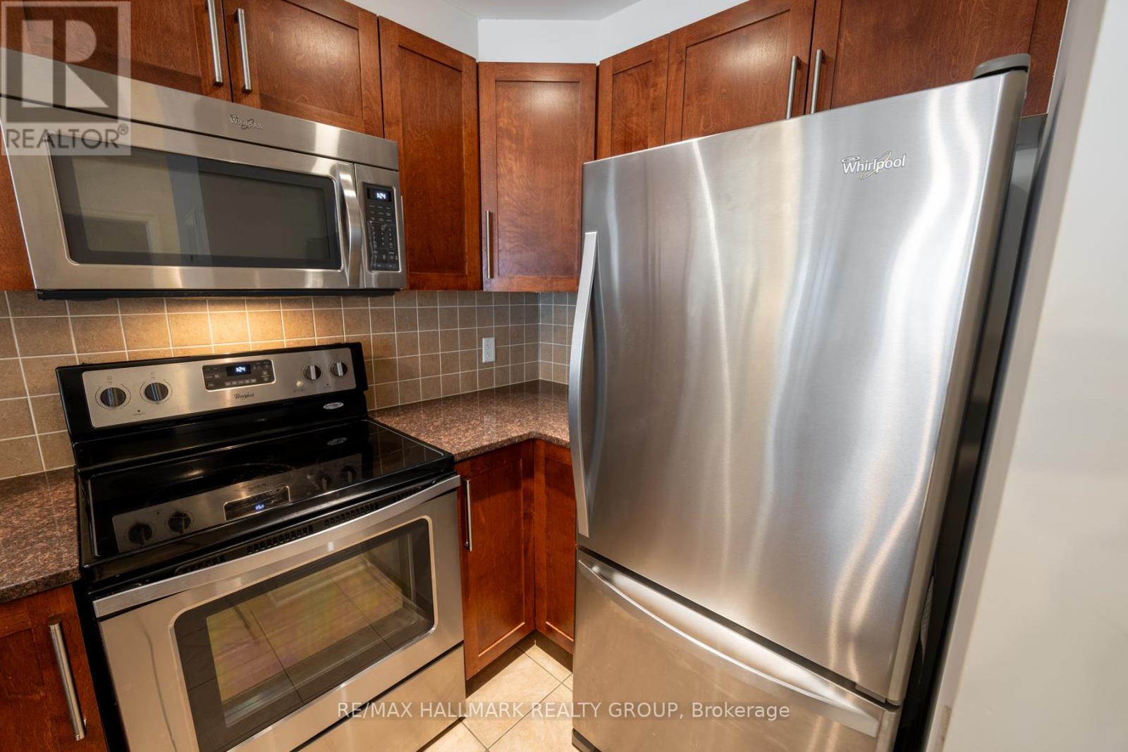 1007 - 200 Besserer Street