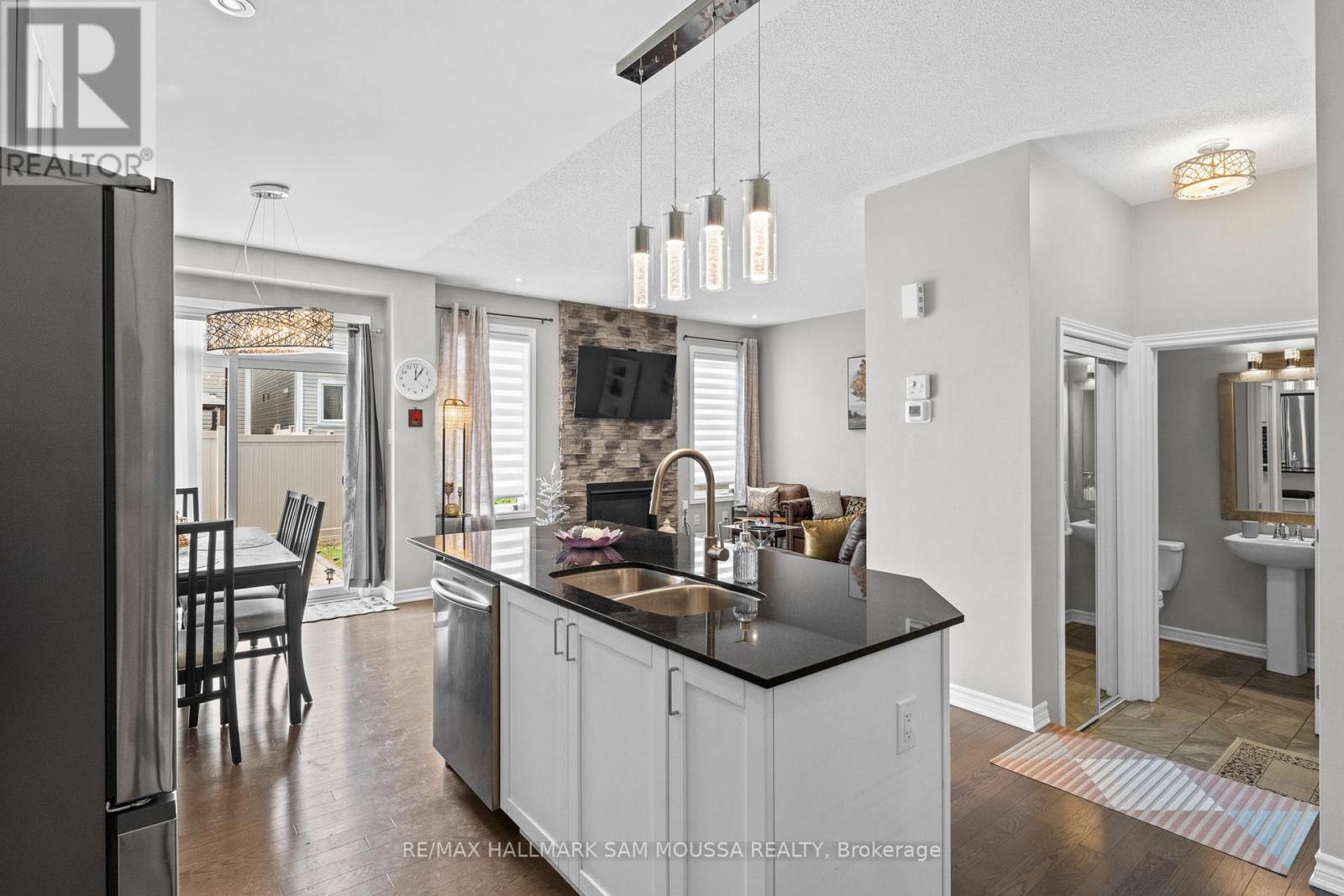 25 Solaris Drive