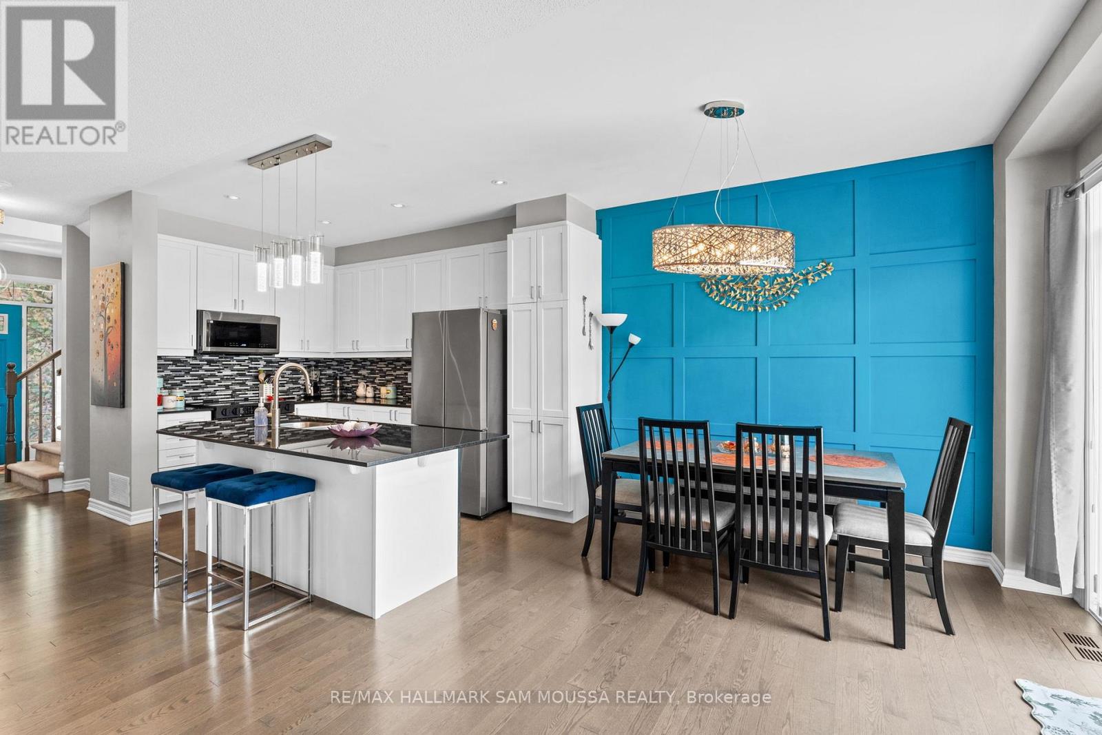 25 Solaris Drive