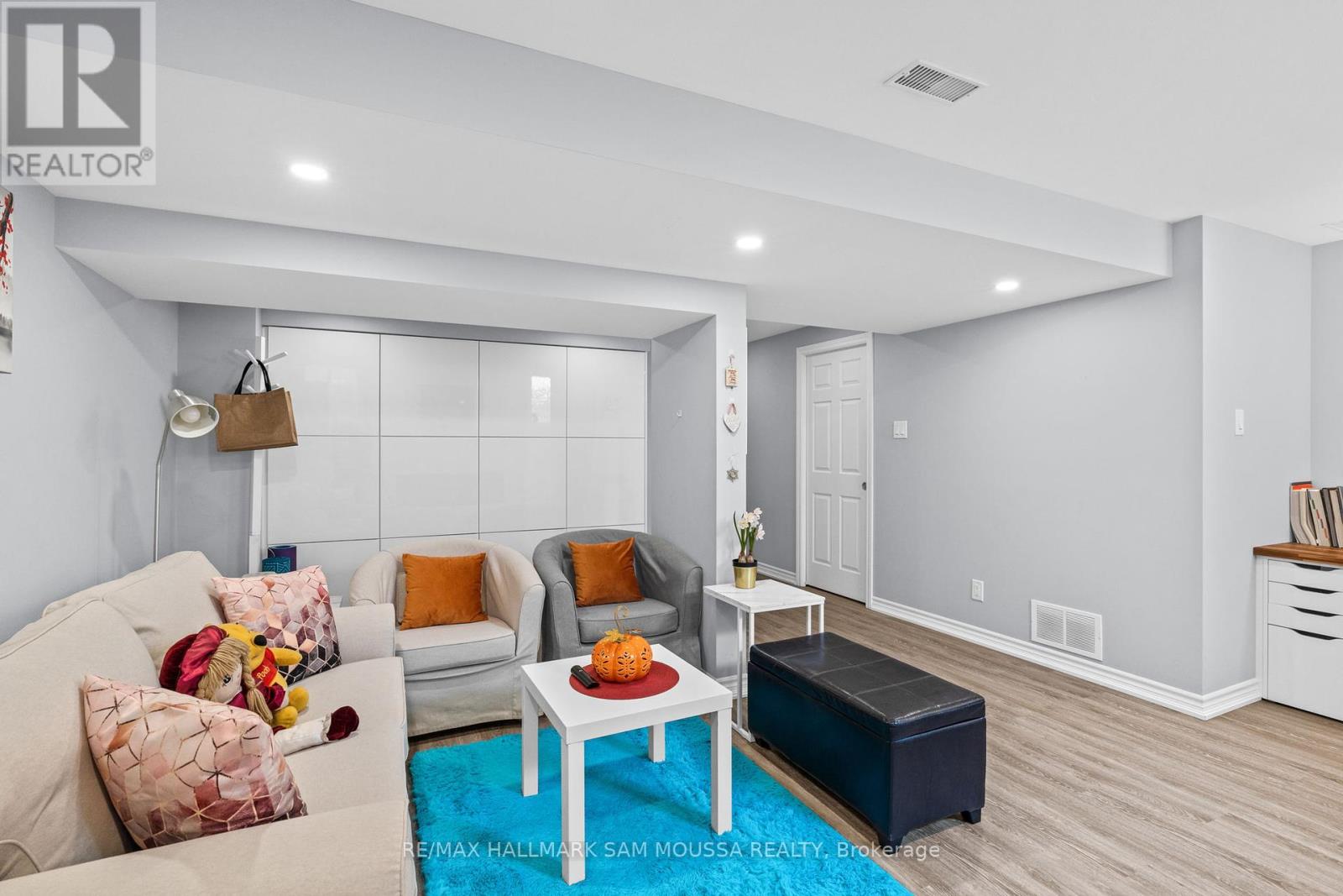 25 Solaris Drive