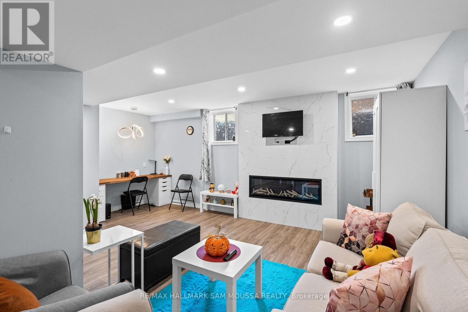 25 Solaris Drive