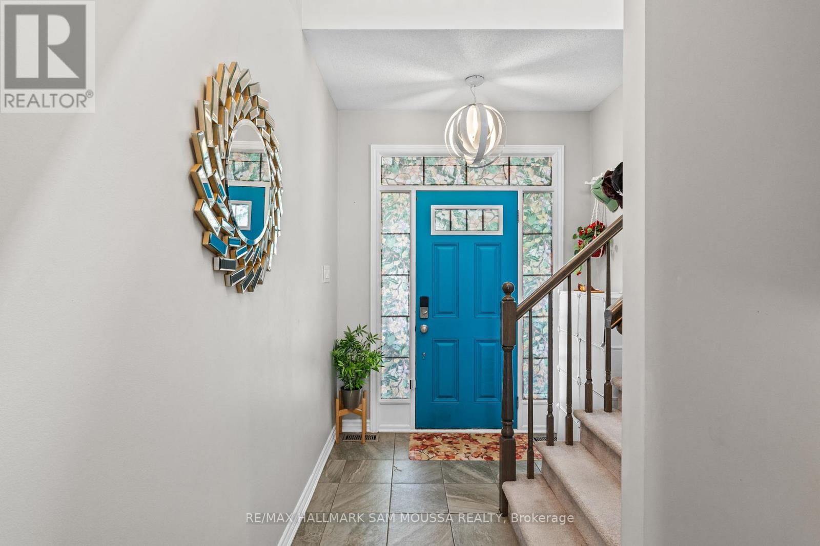 25 Solaris Drive