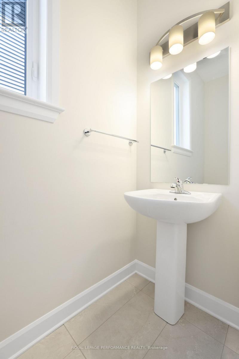 168 Angelonia Crescent