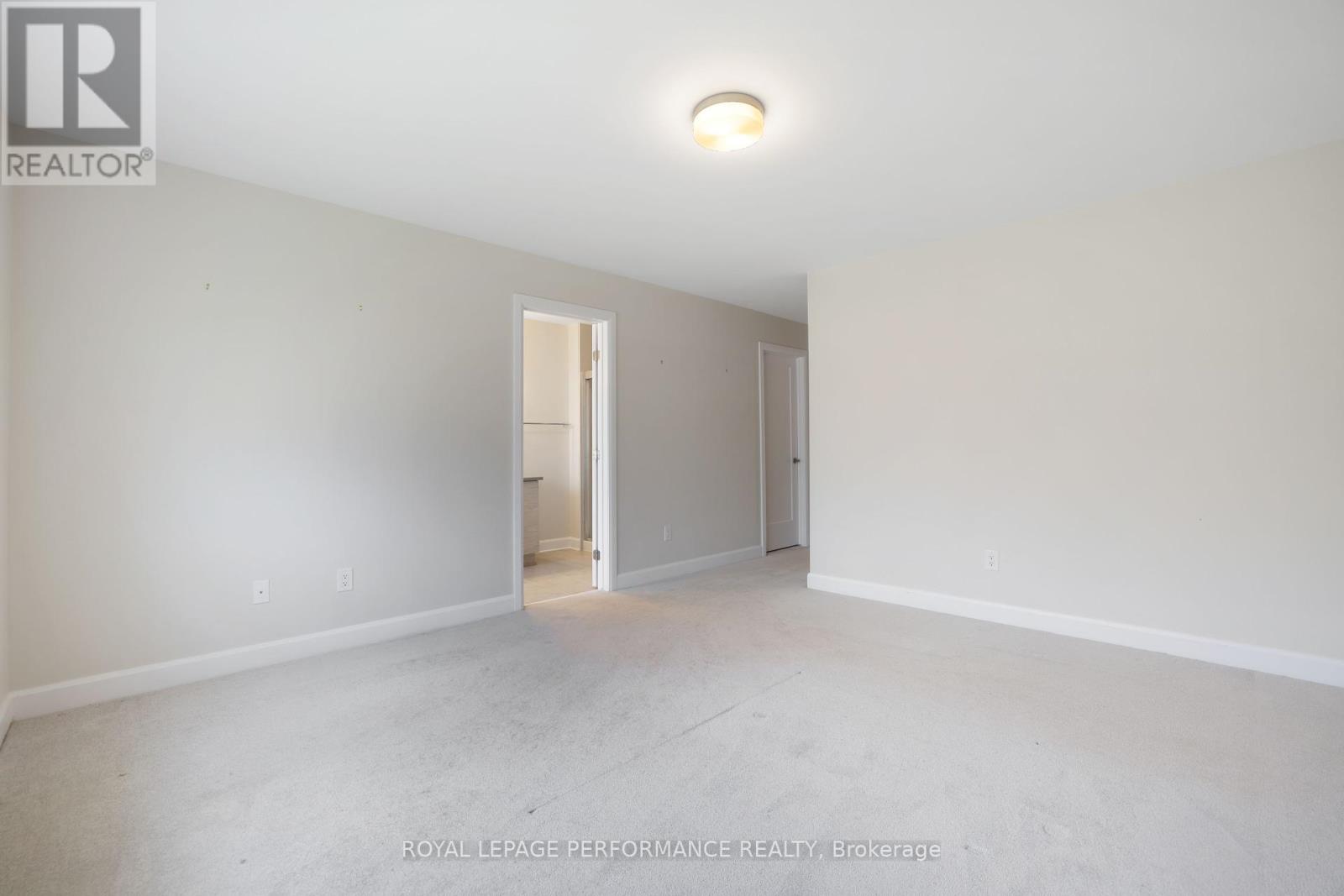 168 Angelonia Crescent