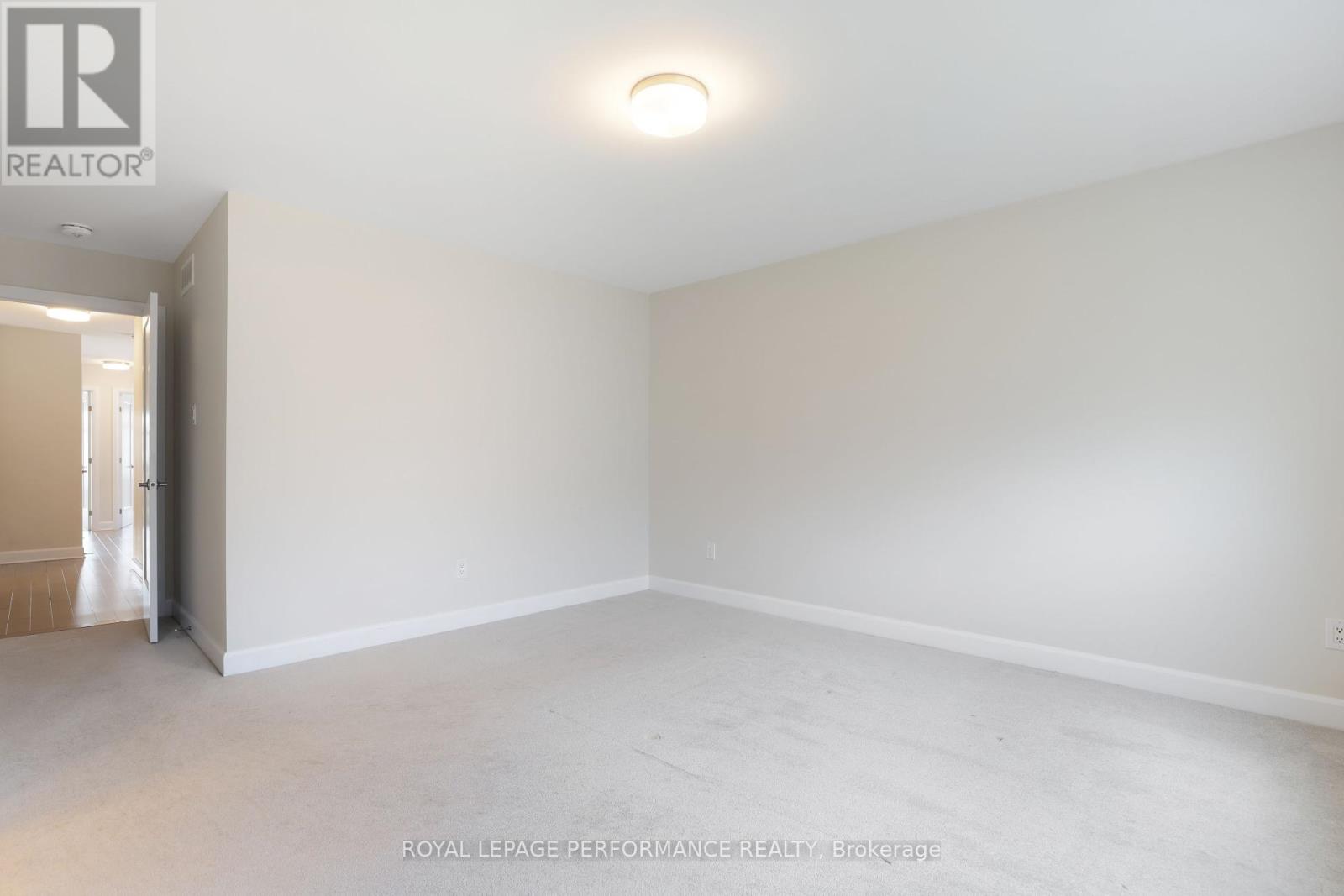 168 Angelonia Crescent