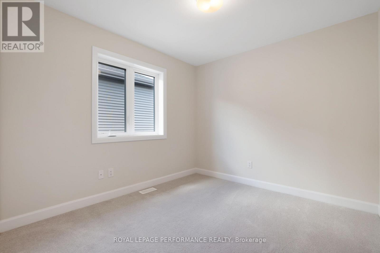 168 Angelonia Crescent