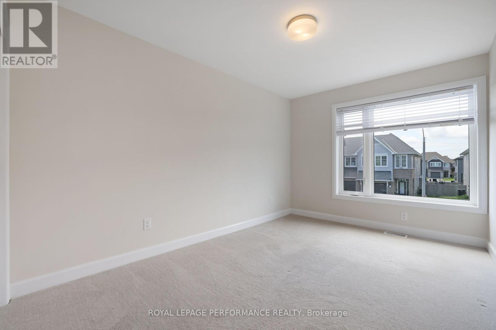 168 Angelonia Crescent