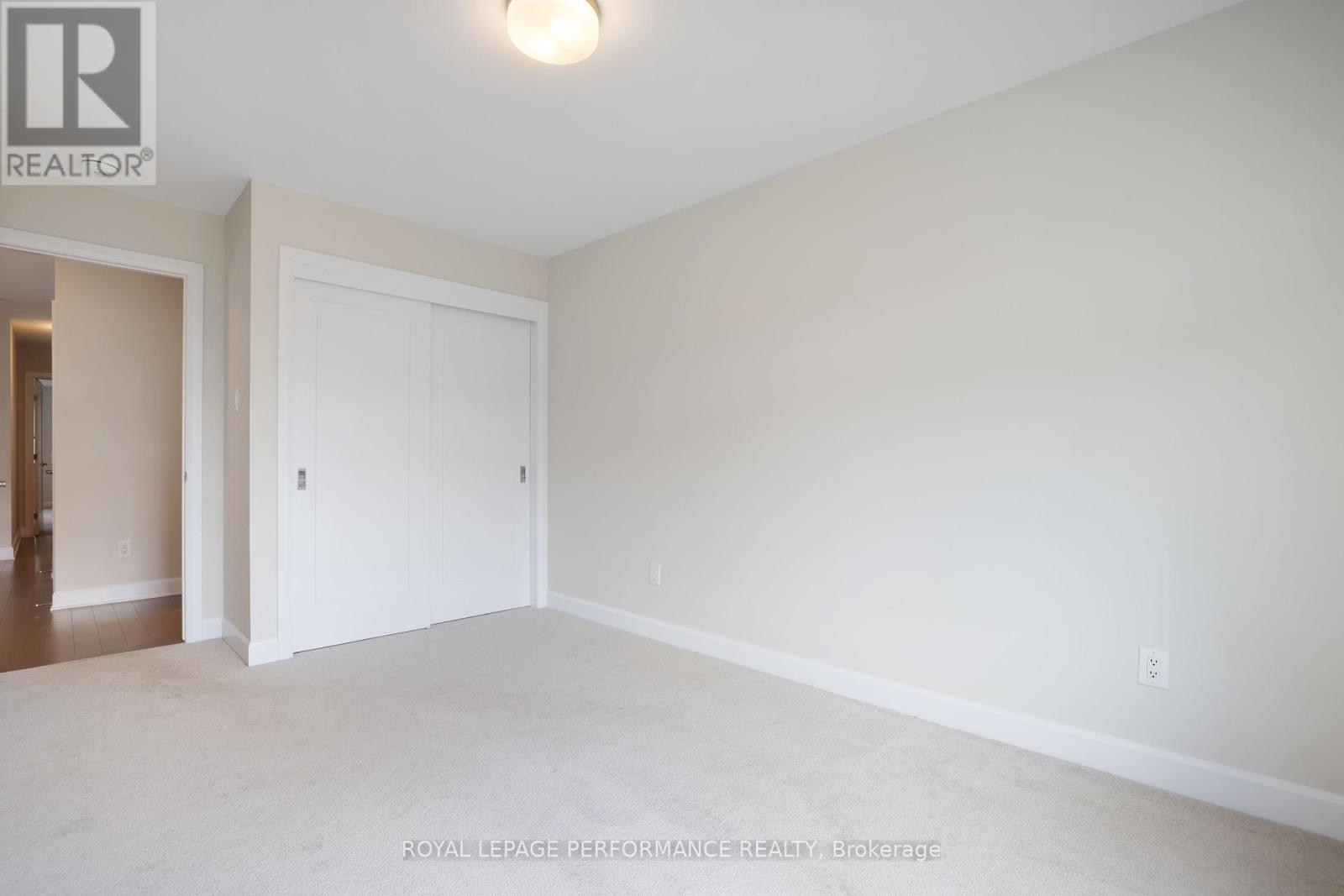 168 Angelonia Crescent