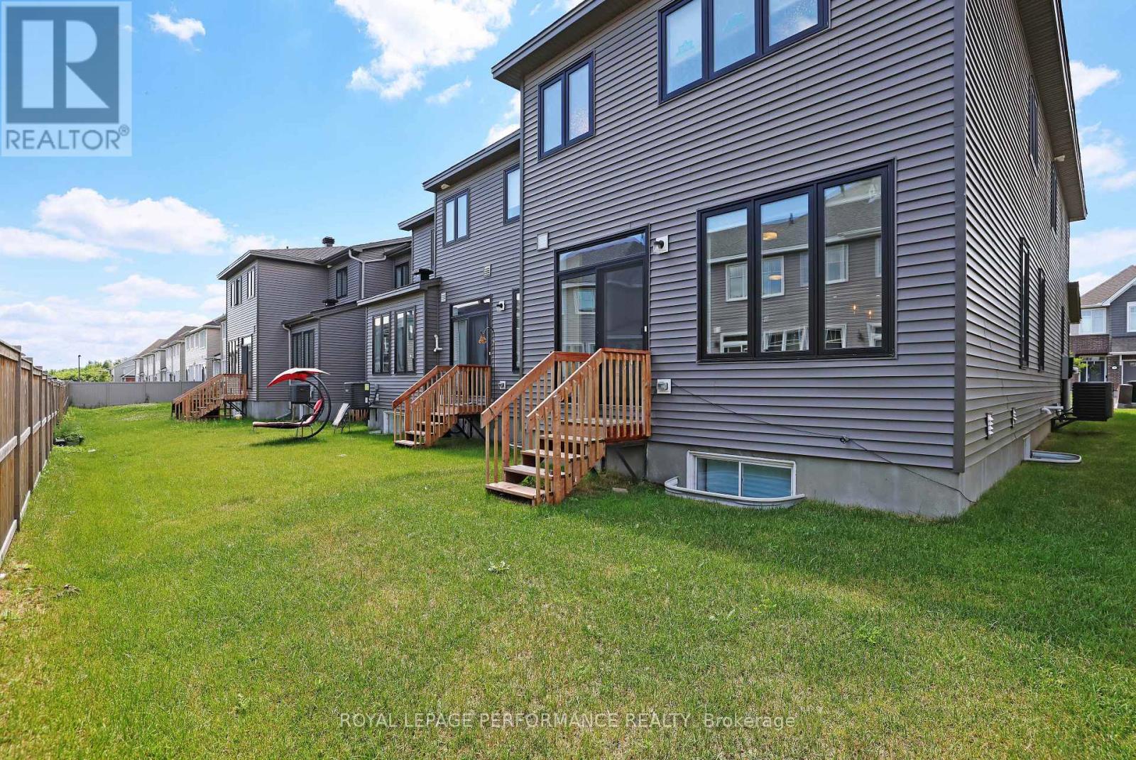 168 Angelonia Crescent