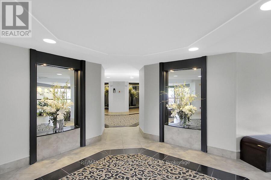 2201 - 1081 Ambleside Avenue