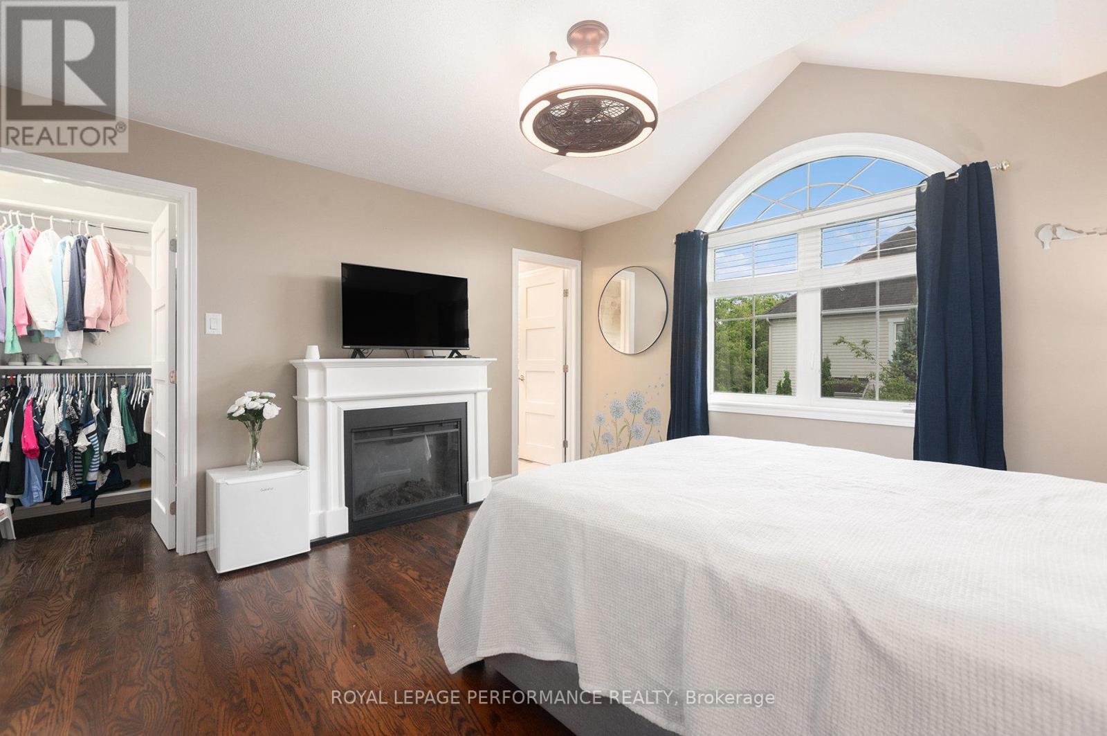 2600 Fallingwater Circle