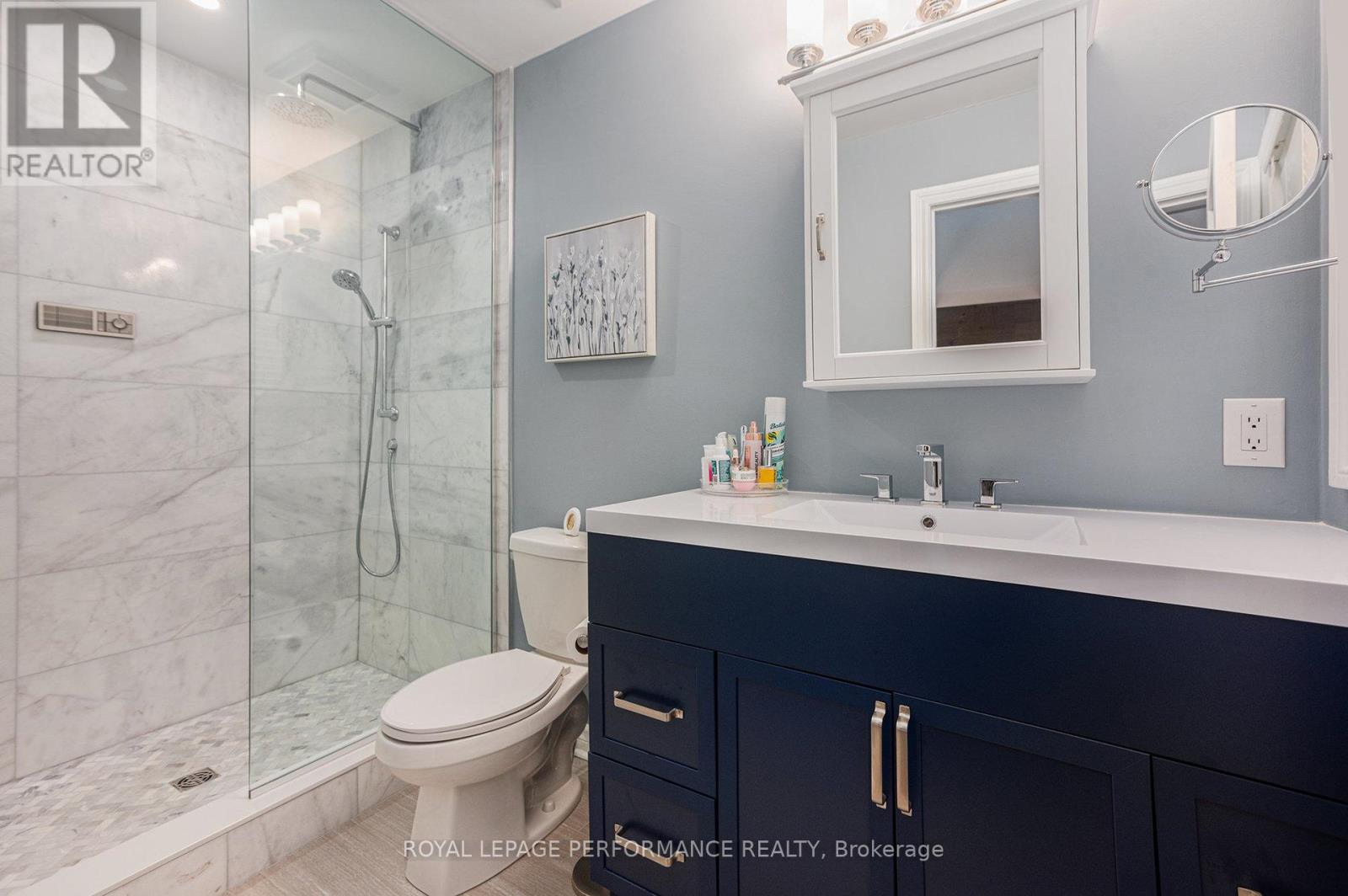 2600 Fallingwater Circle