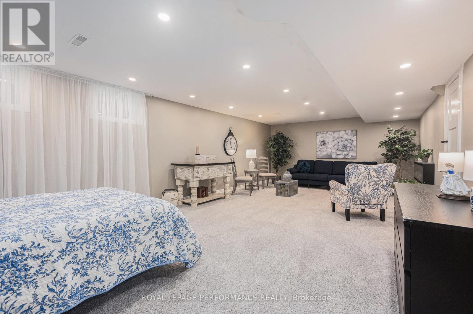 2600 Fallingwater Circle