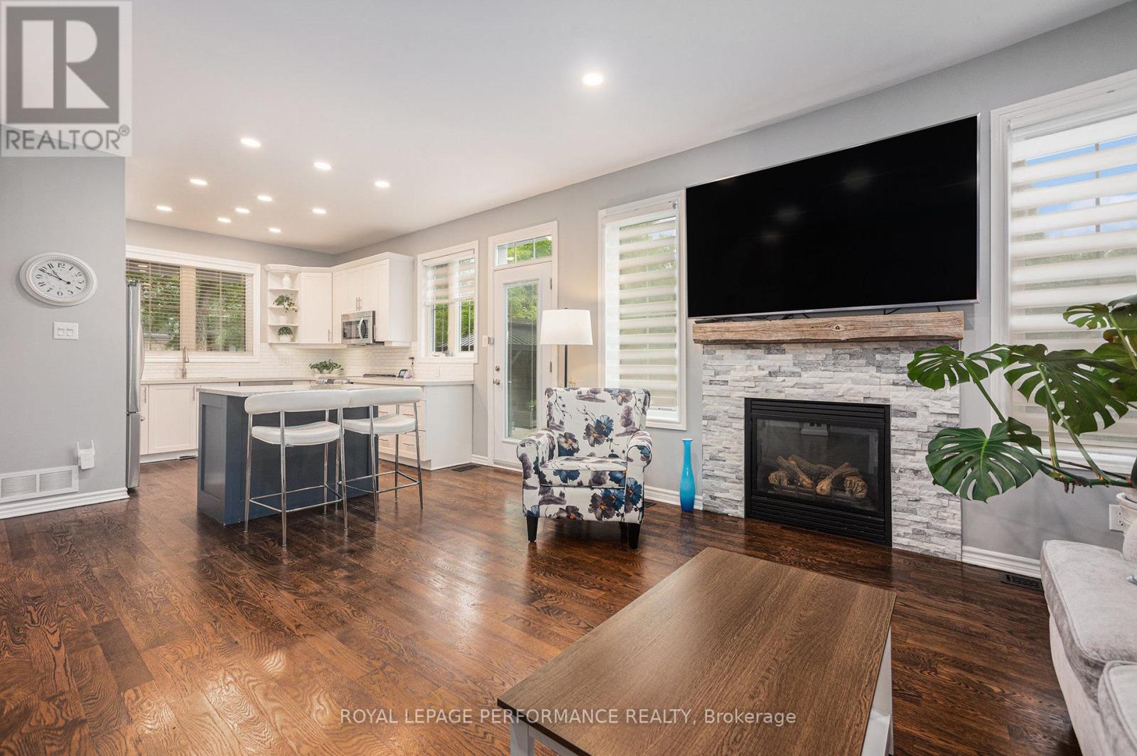 2600 Fallingwater Circle