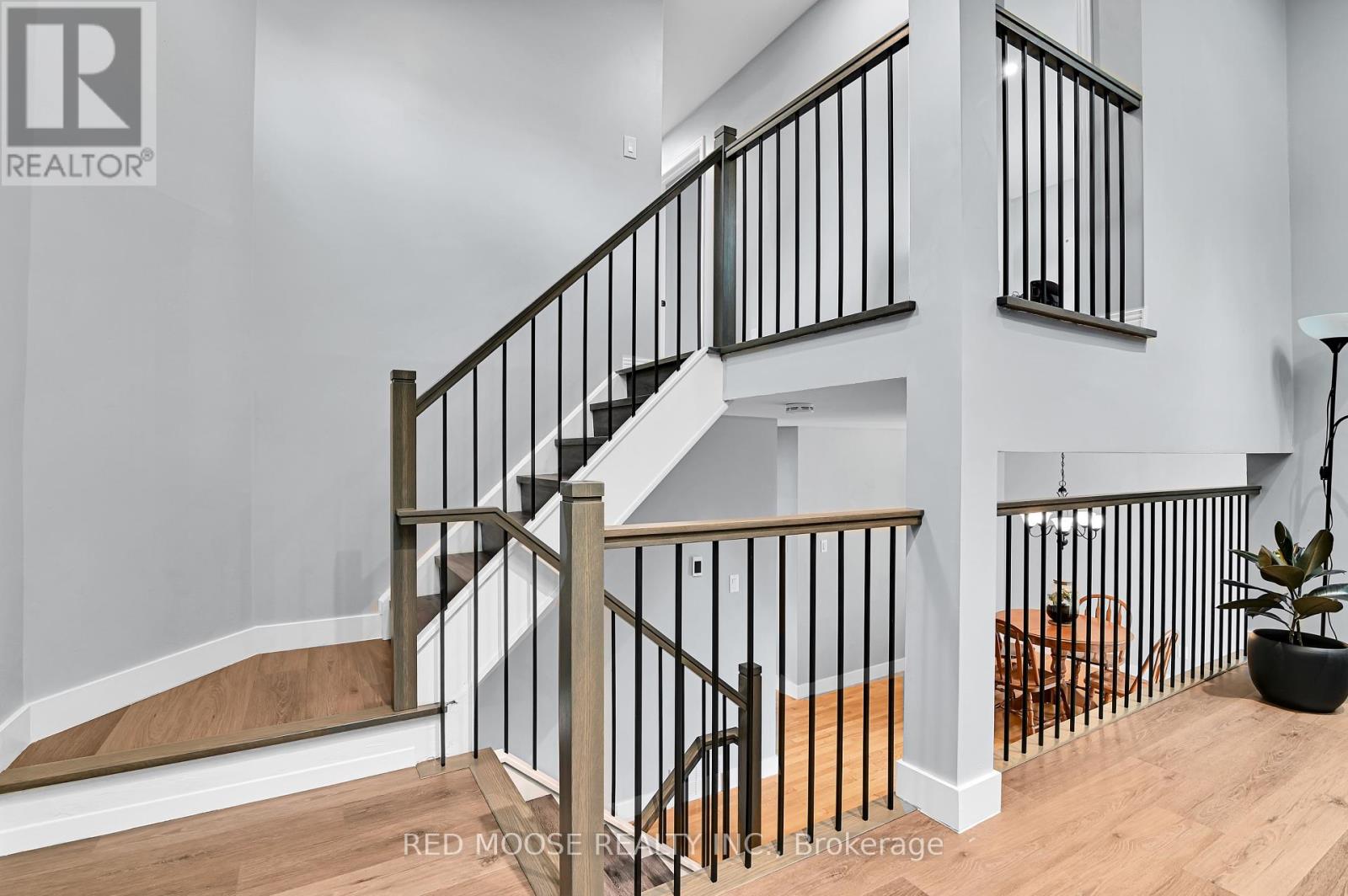 55 Hawley Crescent