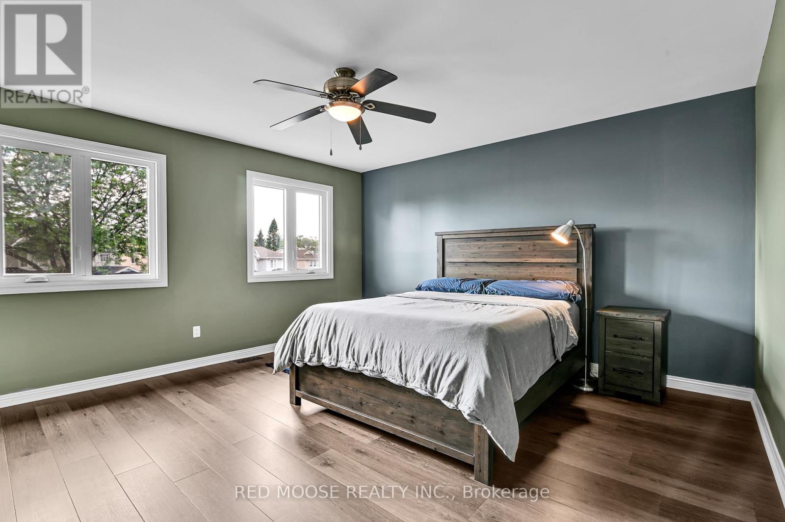 55 Hawley Crescent