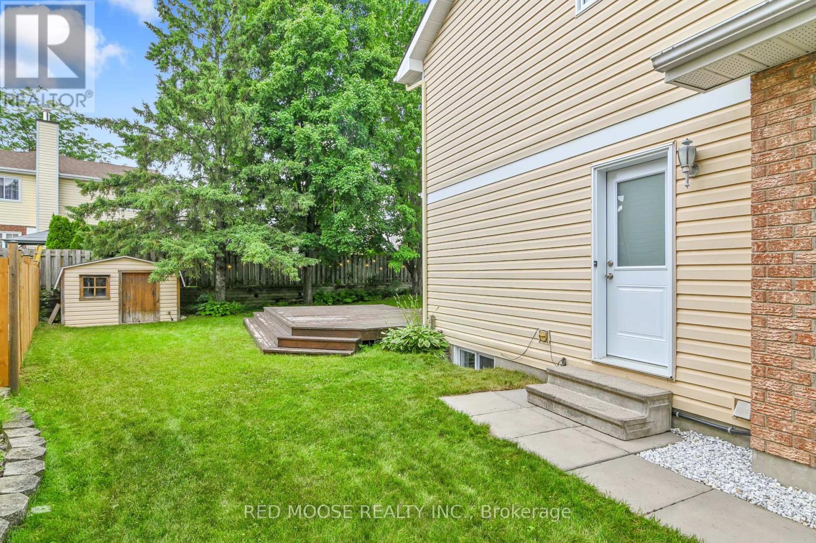 55 Hawley Crescent