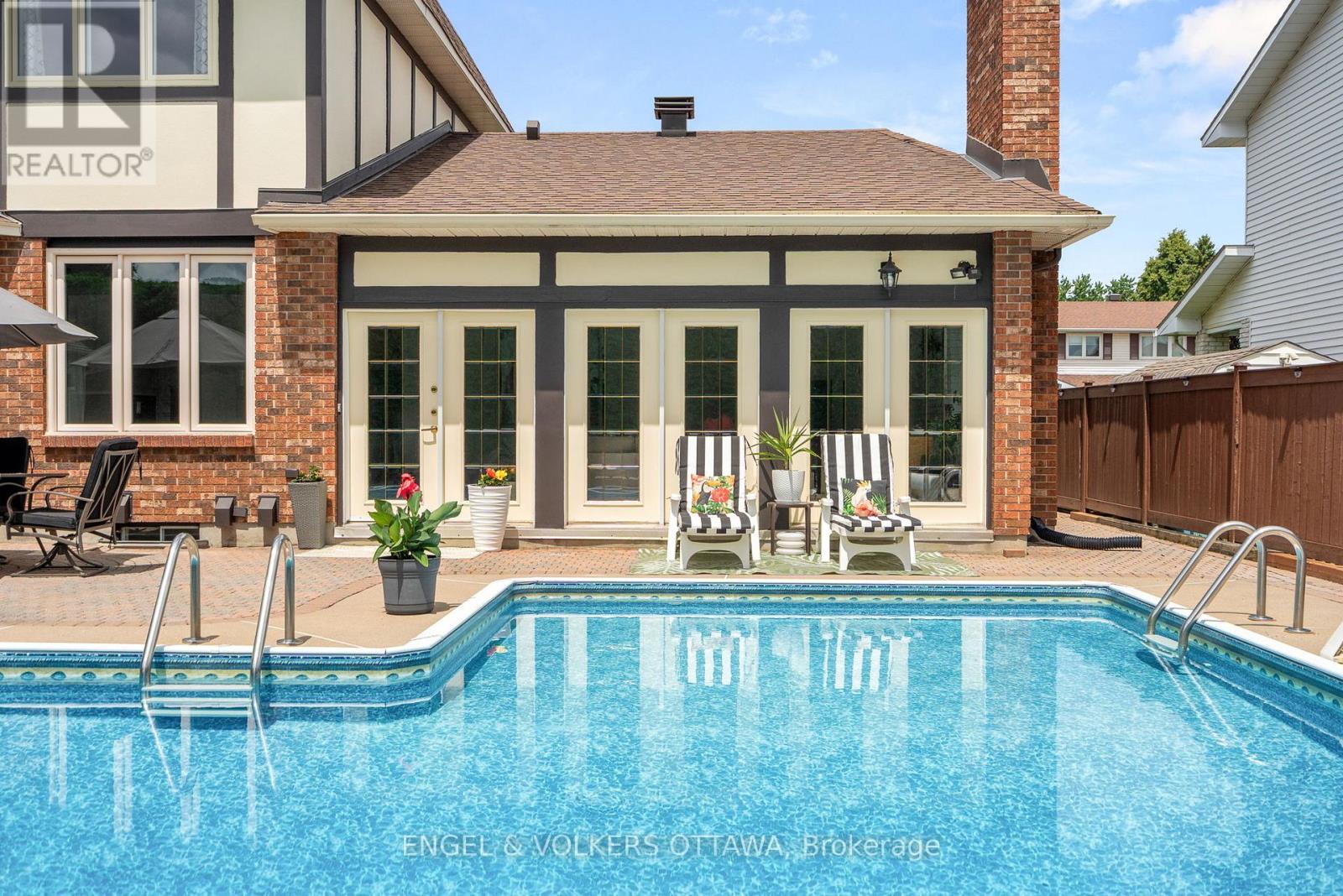 32 Merkel Drive
