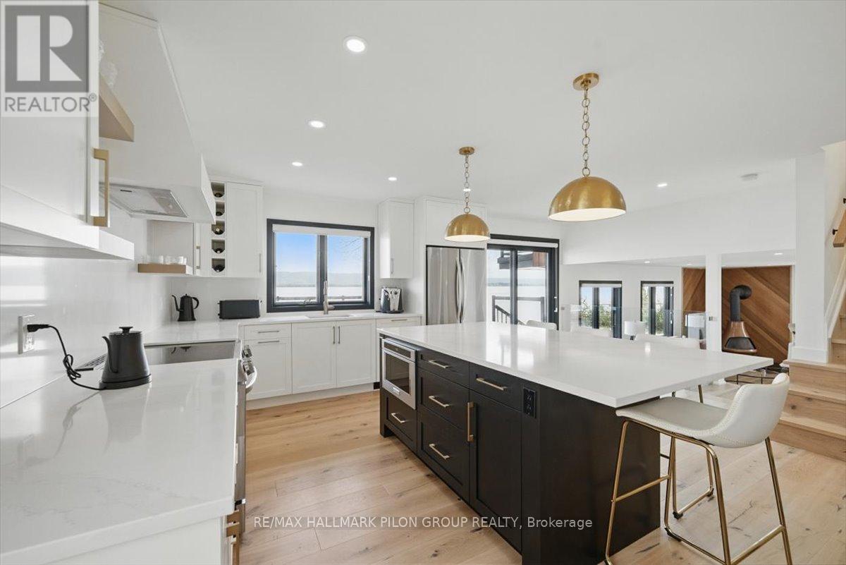 584 Bayview Drive