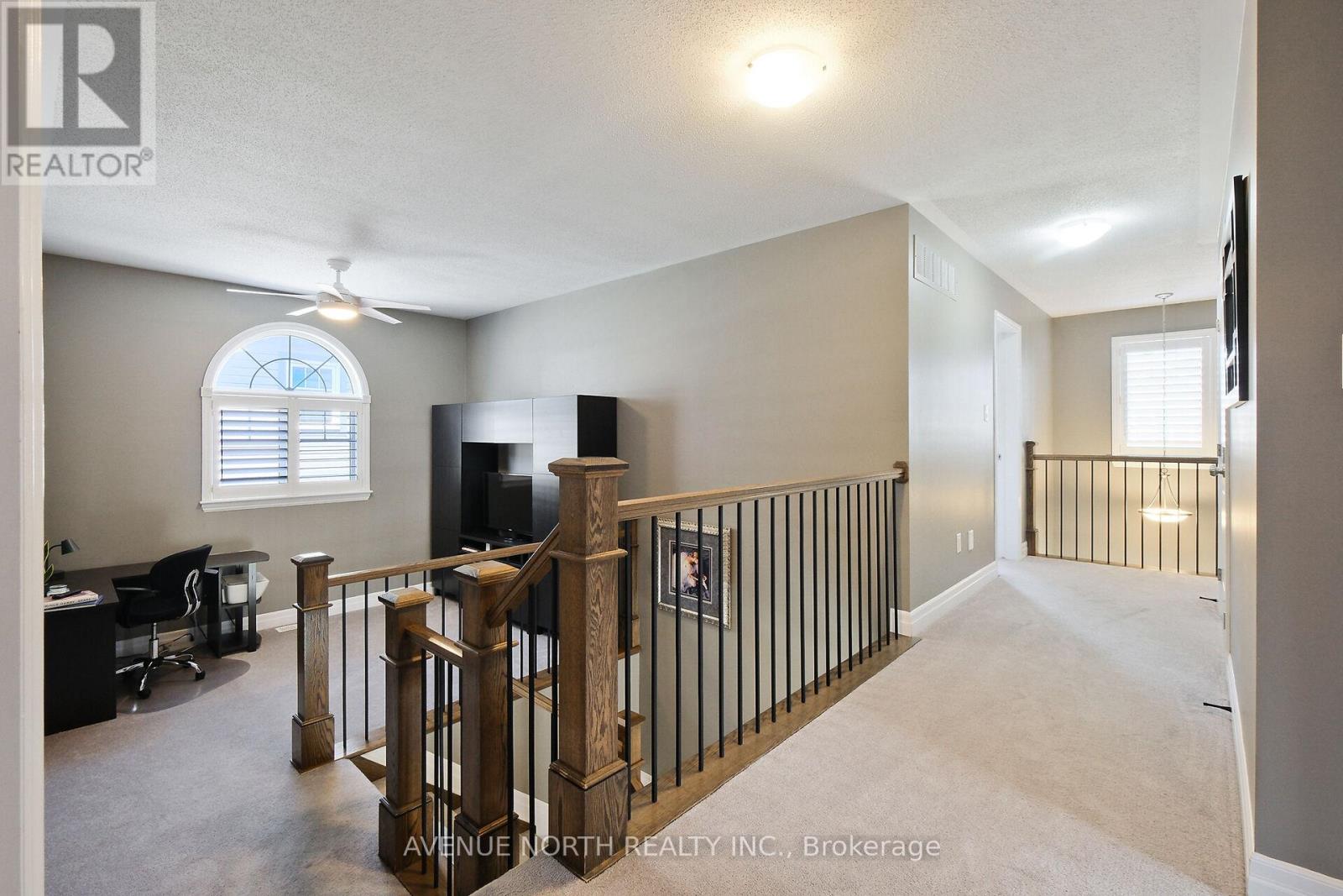 332 Andalusian Crescent