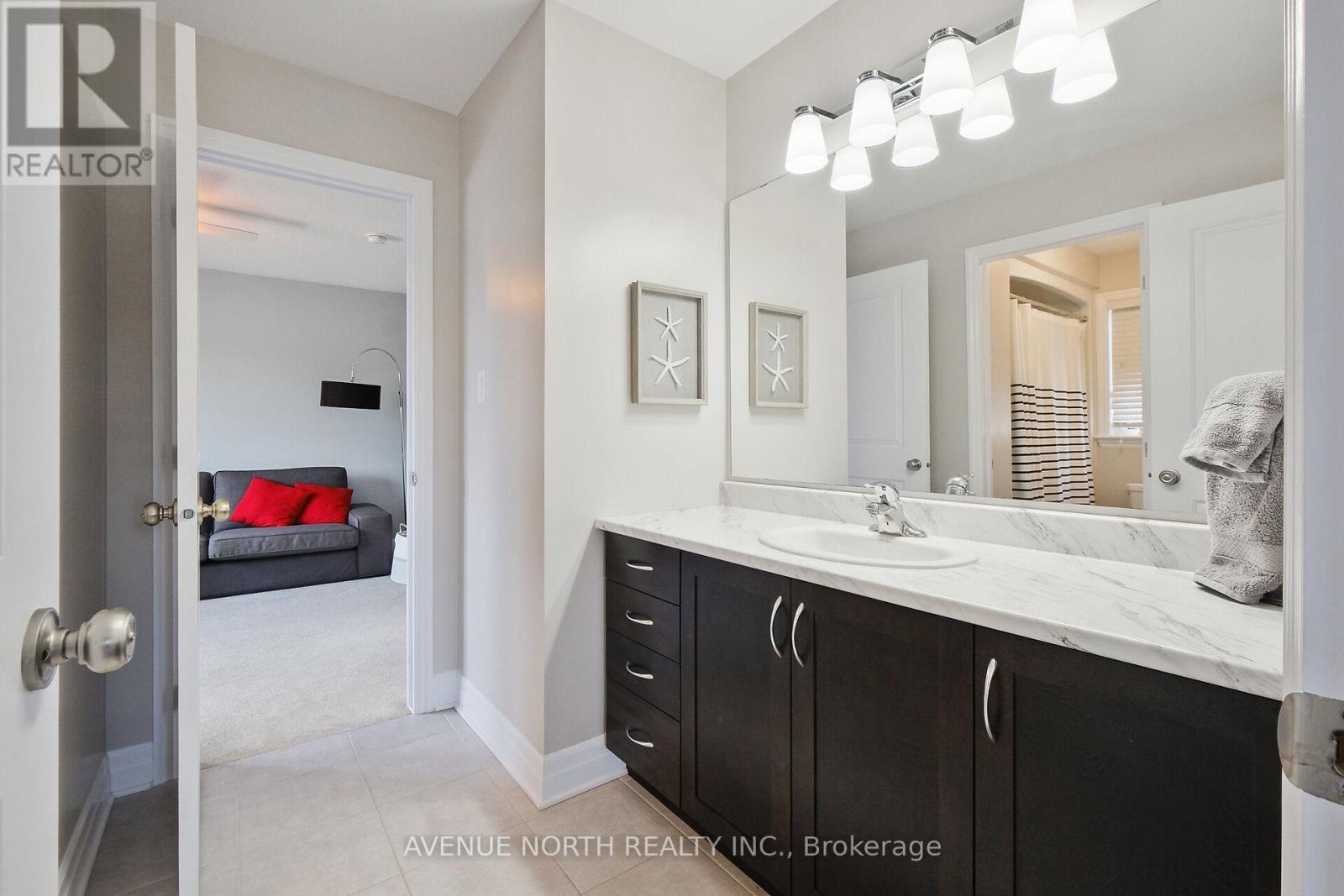 332 Andalusian Crescent