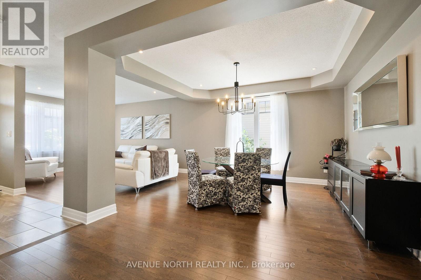 332 Andalusian Crescent
