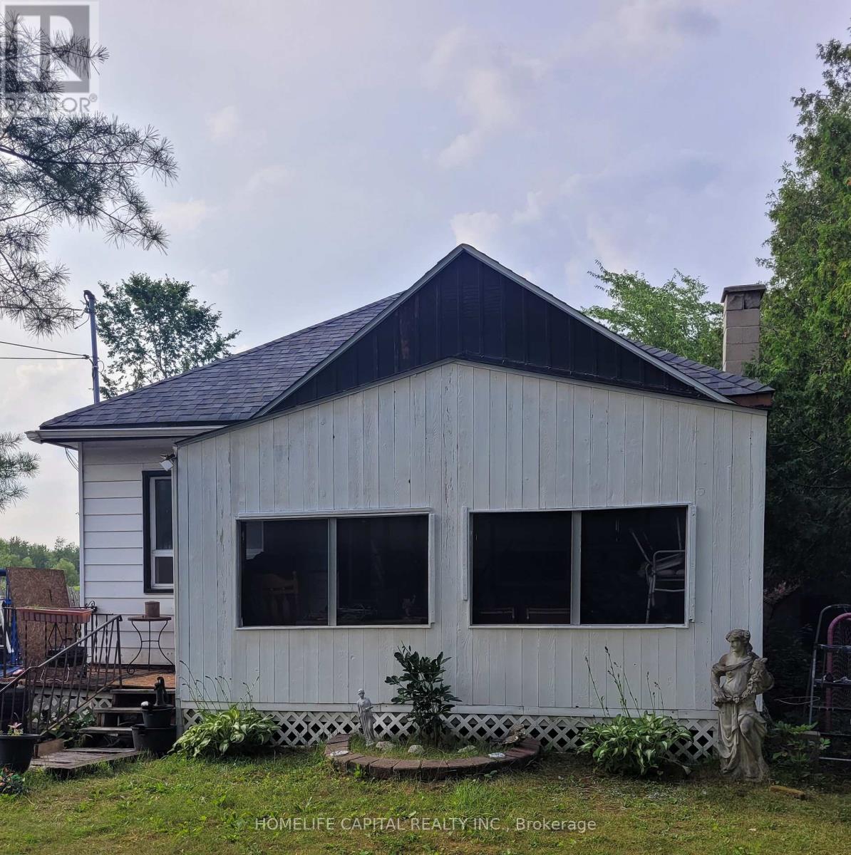 4517 Navan Road