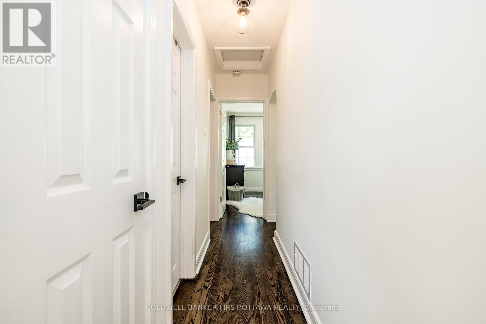 1 Porter Street