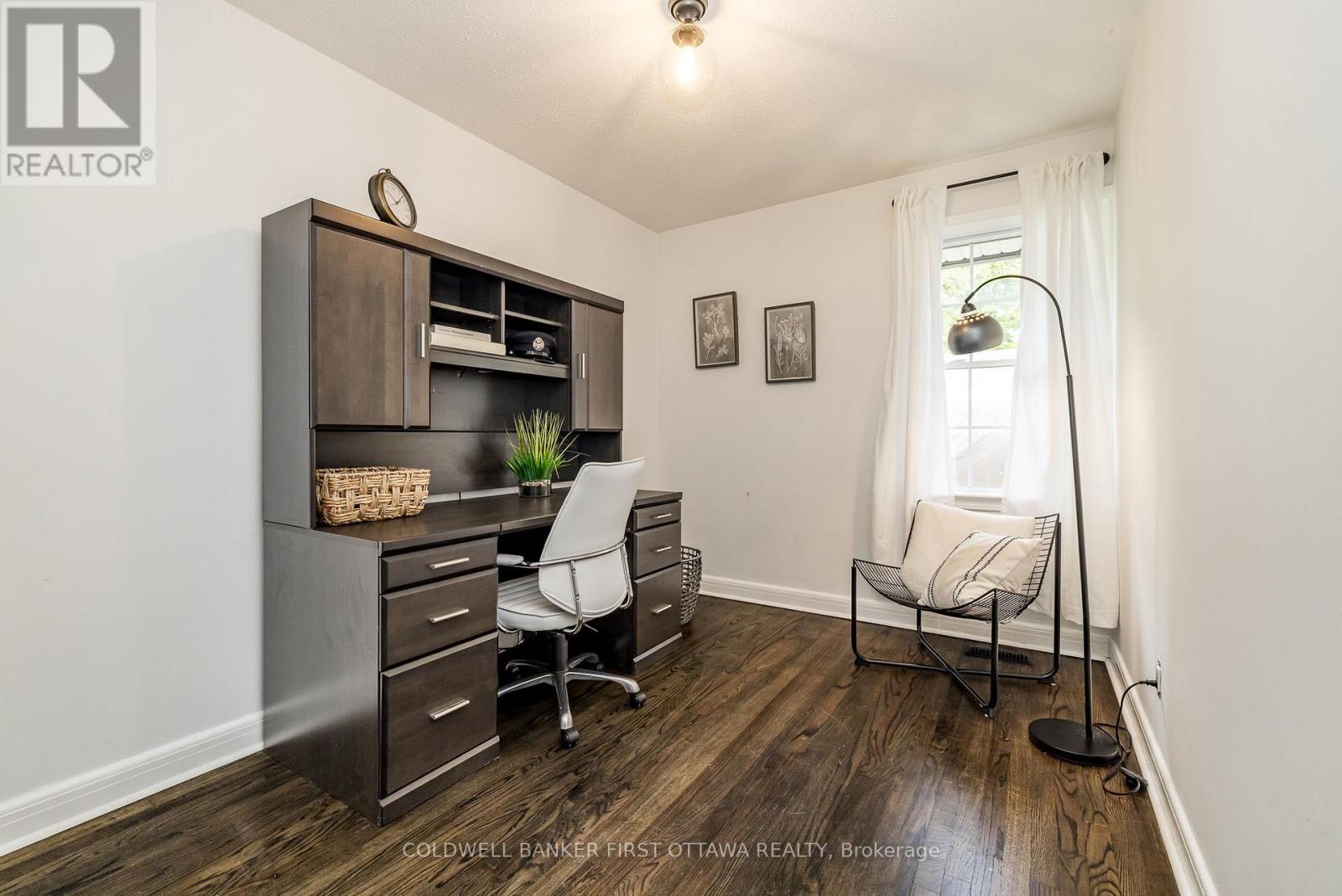1 Porter Street