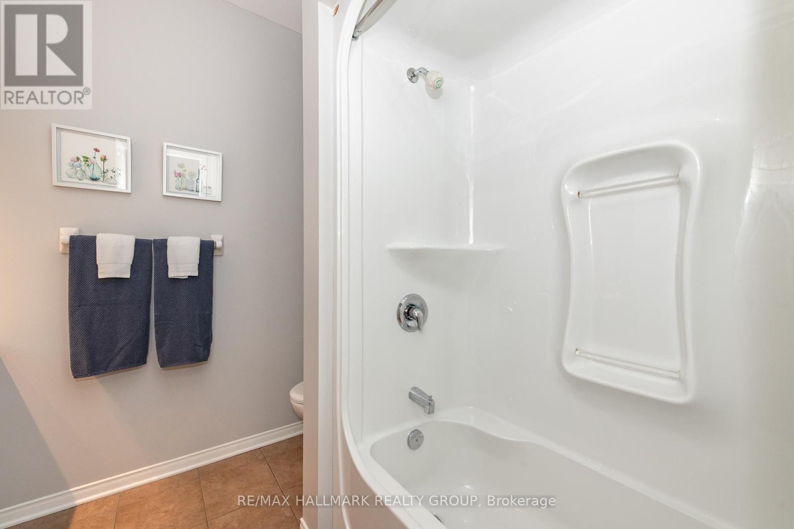 102 Kelso Private