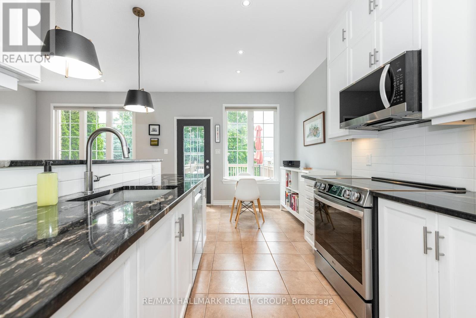 102 Kelso Private