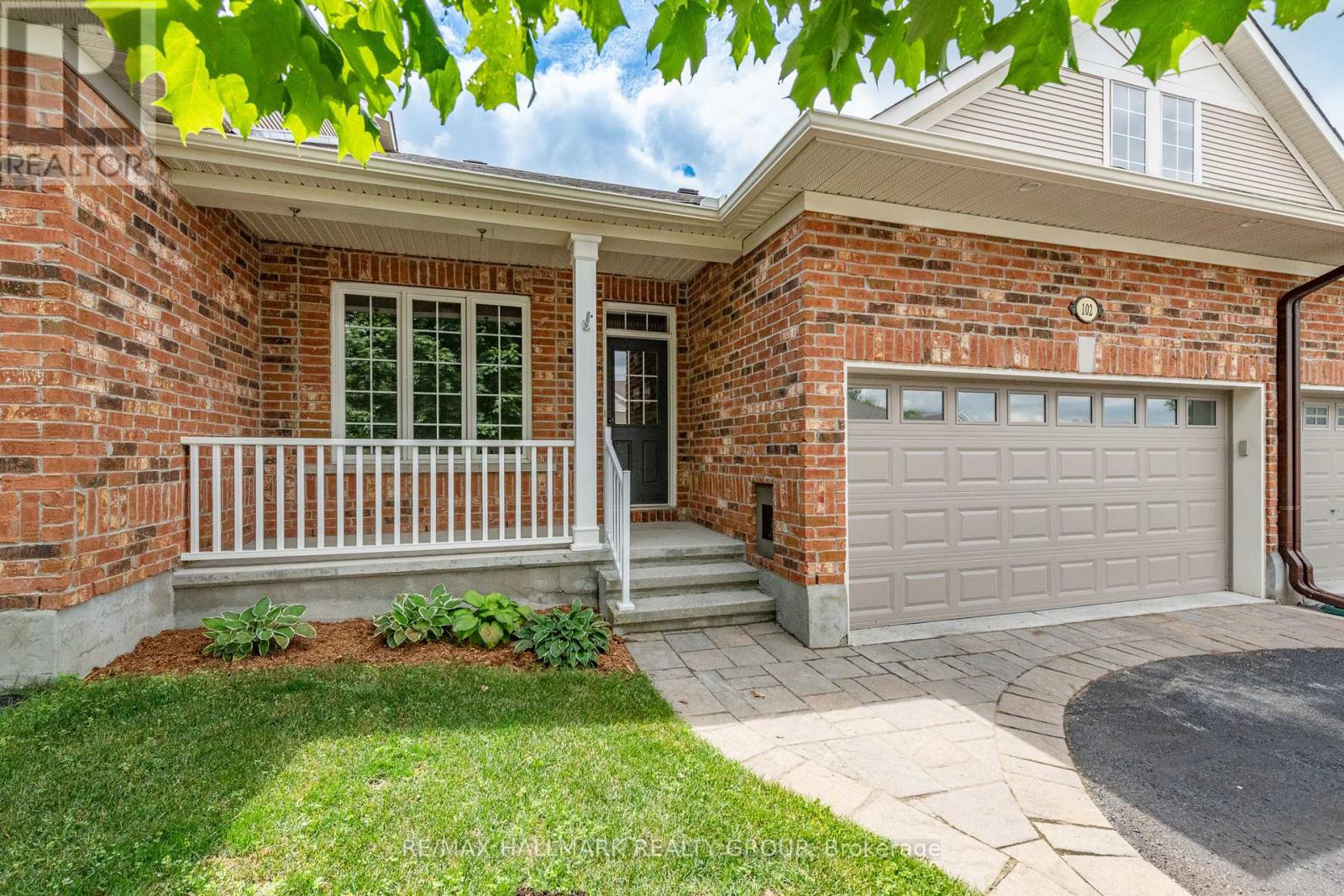 102 Kelso Private