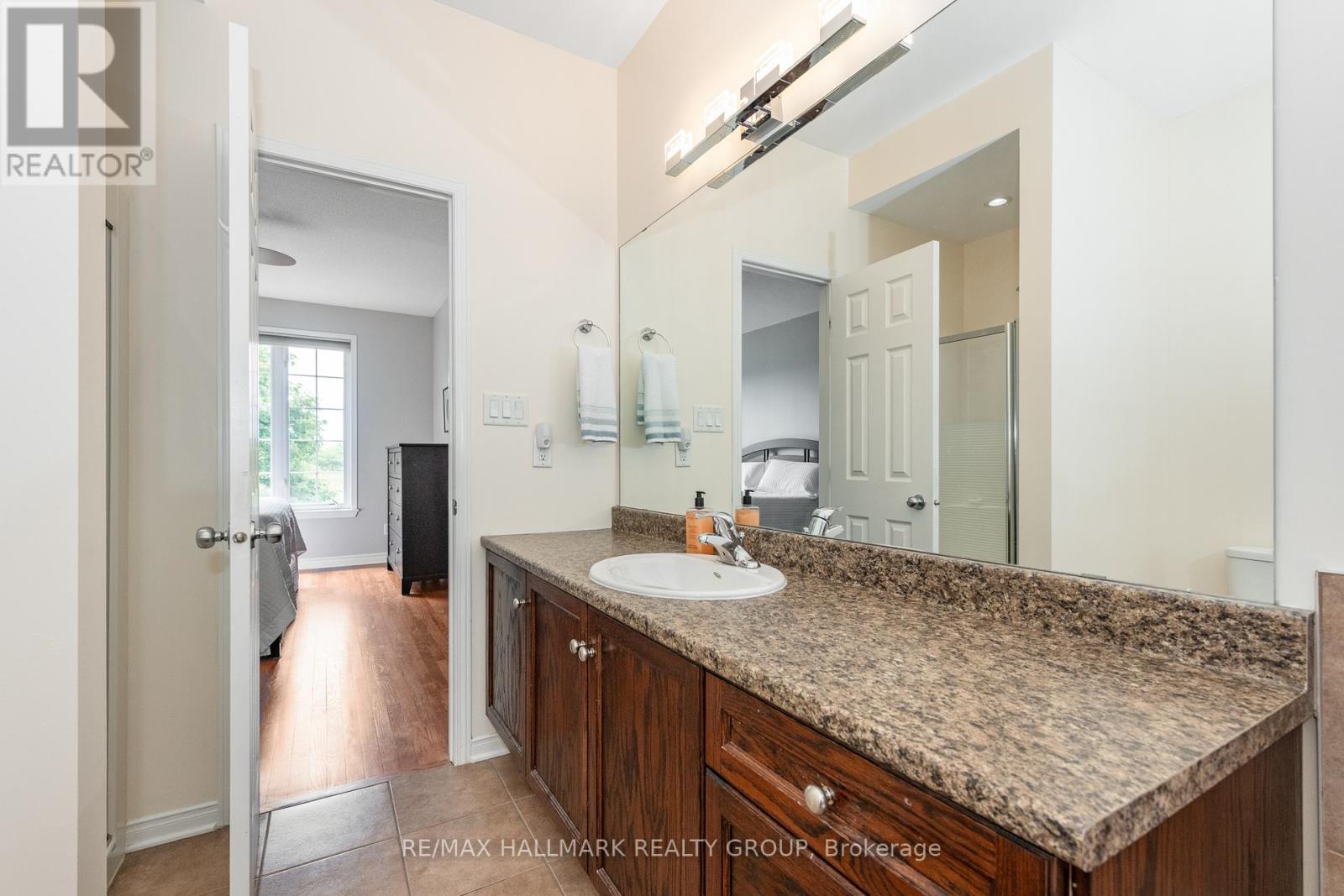 102 Kelso Private