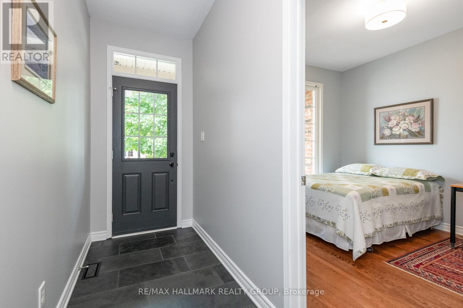 102 Kelso Private