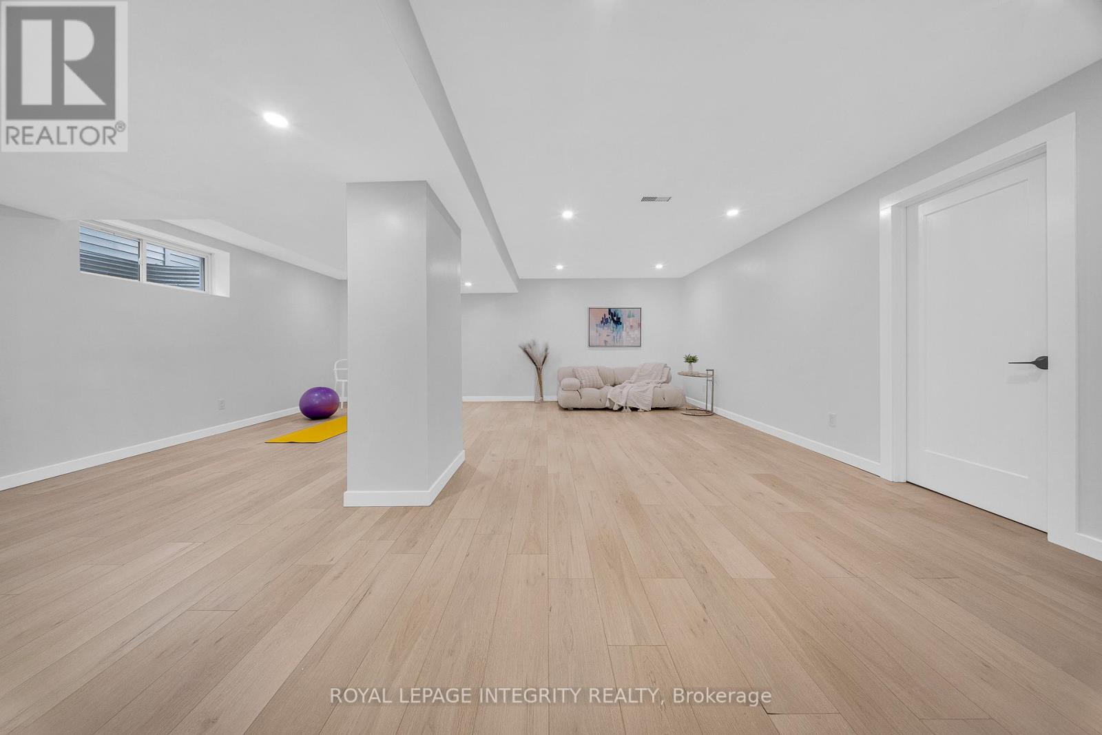 276 Mount Nebo Way