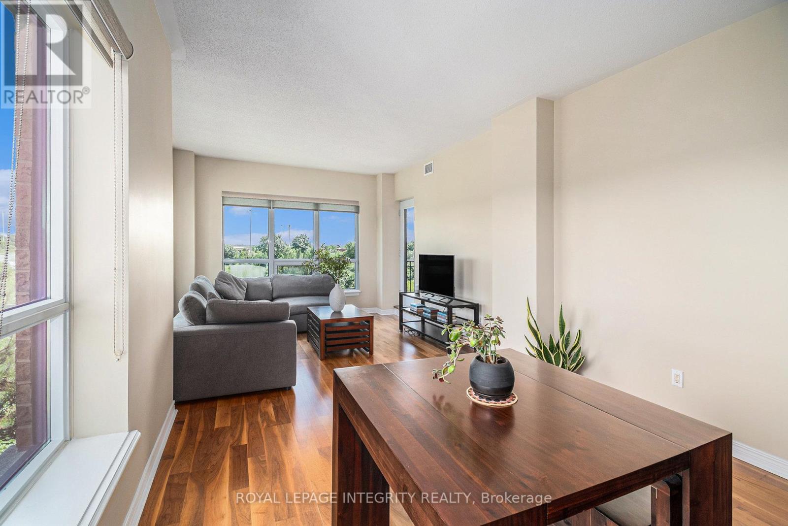 211 - 955 Beauparc Private