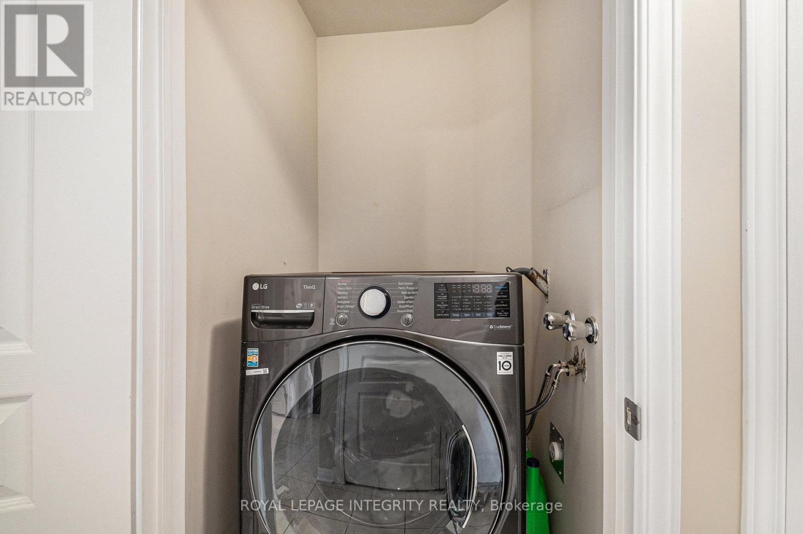 211 - 955 Beauparc Private