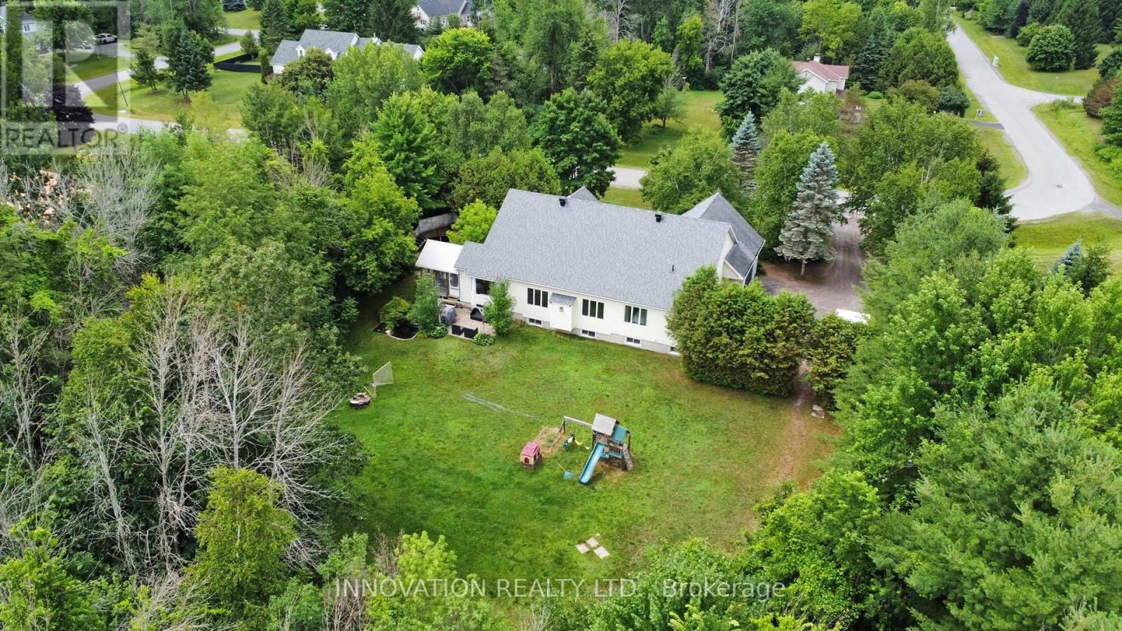 7 Emily Lauren Crescent