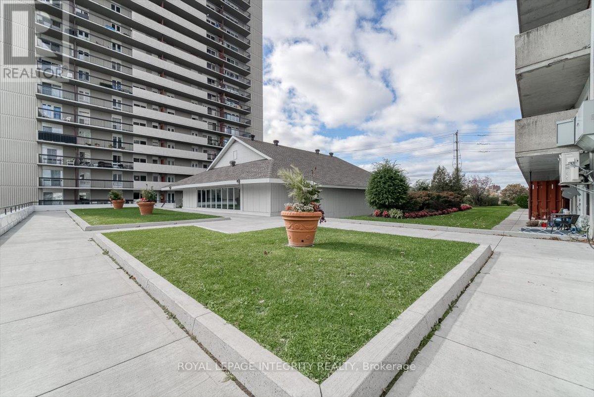 109 - 158a Mcarthur Avenue